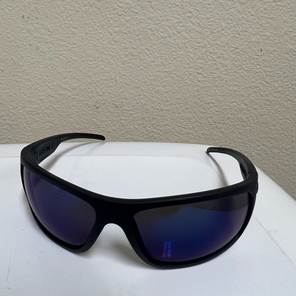 Mens Electric sunglasses no case - Picture 4 of 7